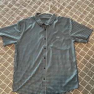 Huk button up shirt
